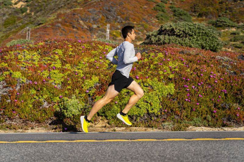 TOPO SHOES | PHANTOM 2-Yellow/Black