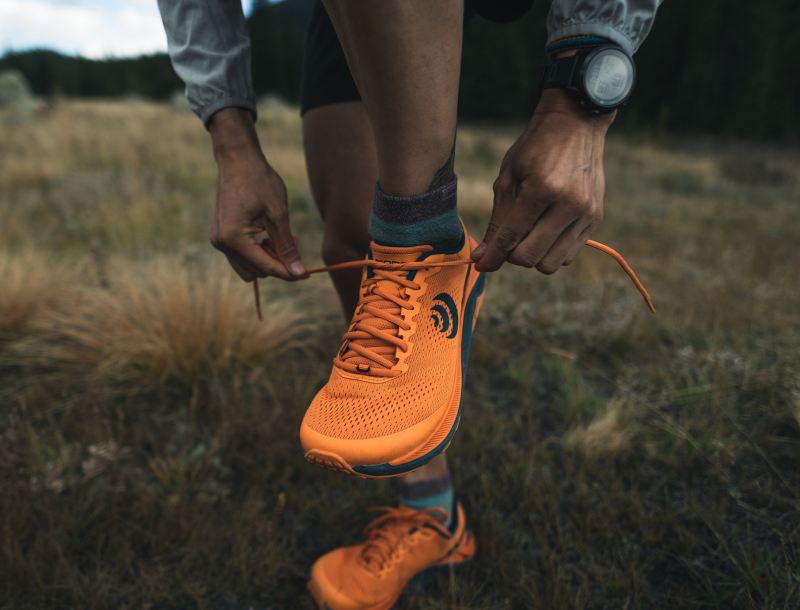 TOPO SHOES | ULTRAVENTURE 3-Orange/Navy