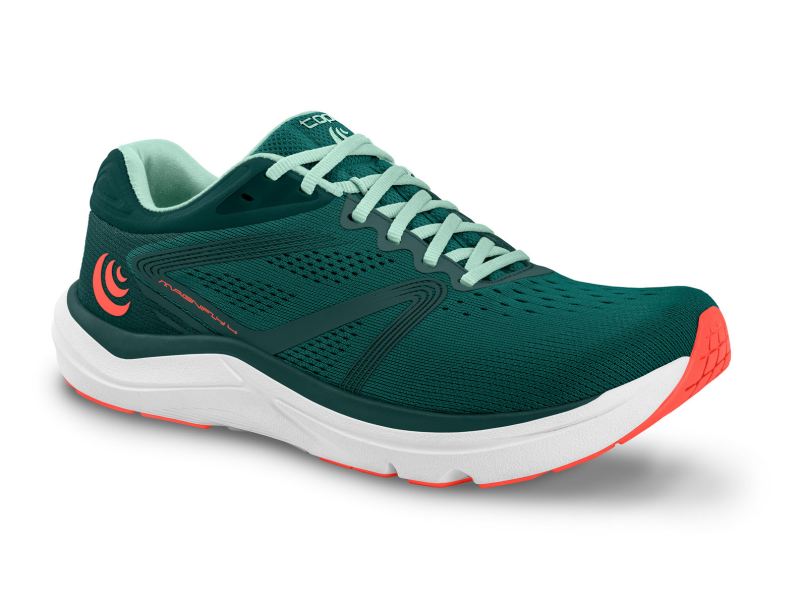 TOPO SHOES | MAGNIFLY 4-Emerald/Coral