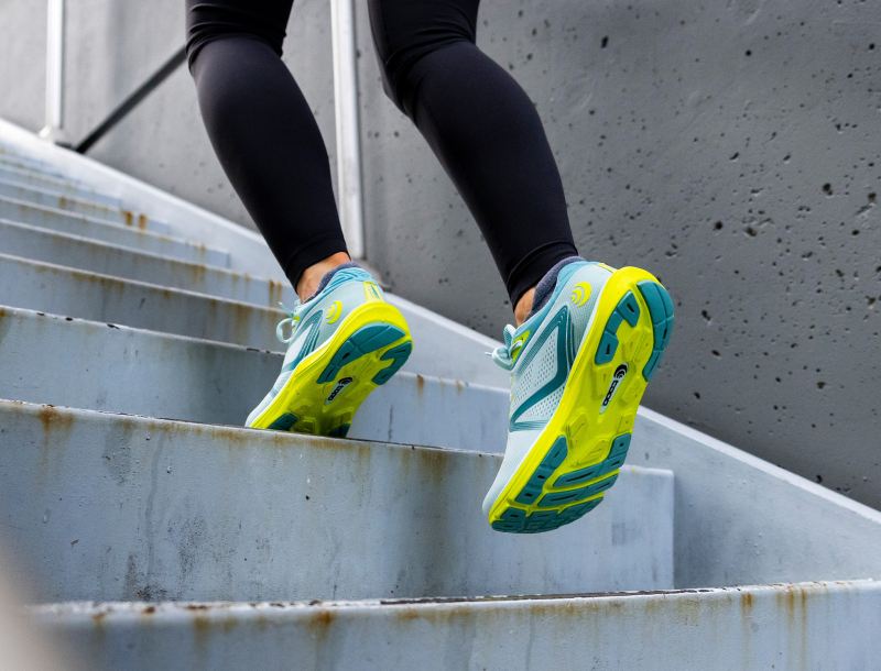 TOPO SHOES | MAGNIFLY 4-Glass Blue/Lime